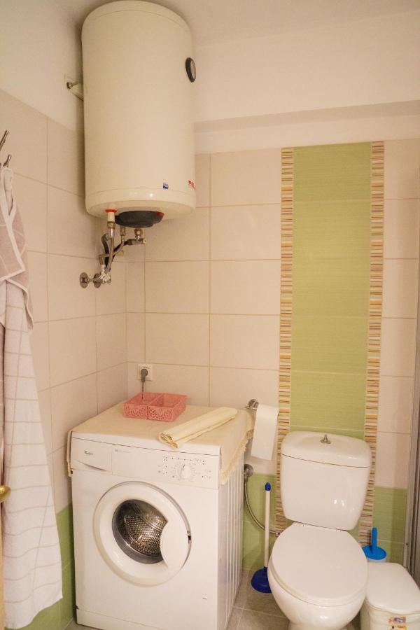 Yiannis Apartments 1 يانينة المظهر الخارجي الصورة