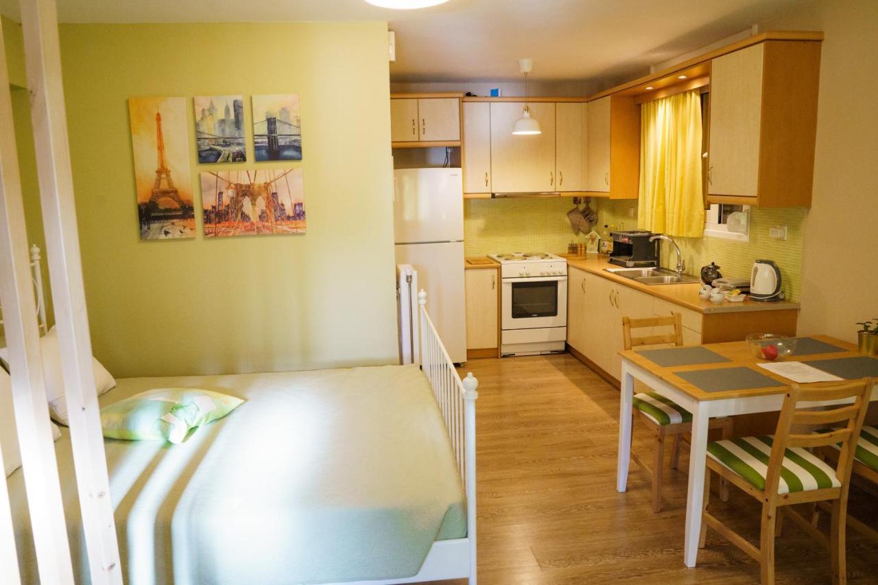 Yiannis Apartments 1 يانينة المظهر الخارجي الصورة