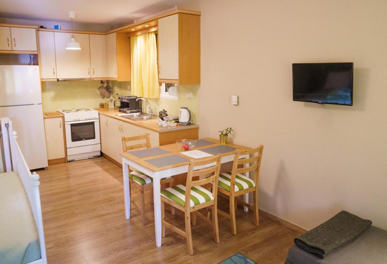 Yiannis Apartments 1 يانينة المظهر الخارجي الصورة