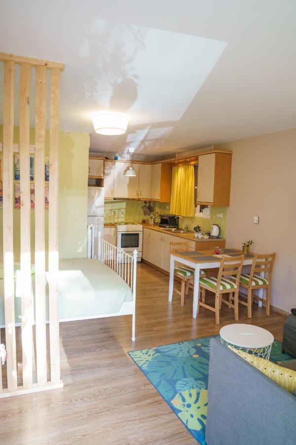 Yiannis Apartments 1 يانينة المظهر الخارجي الصورة