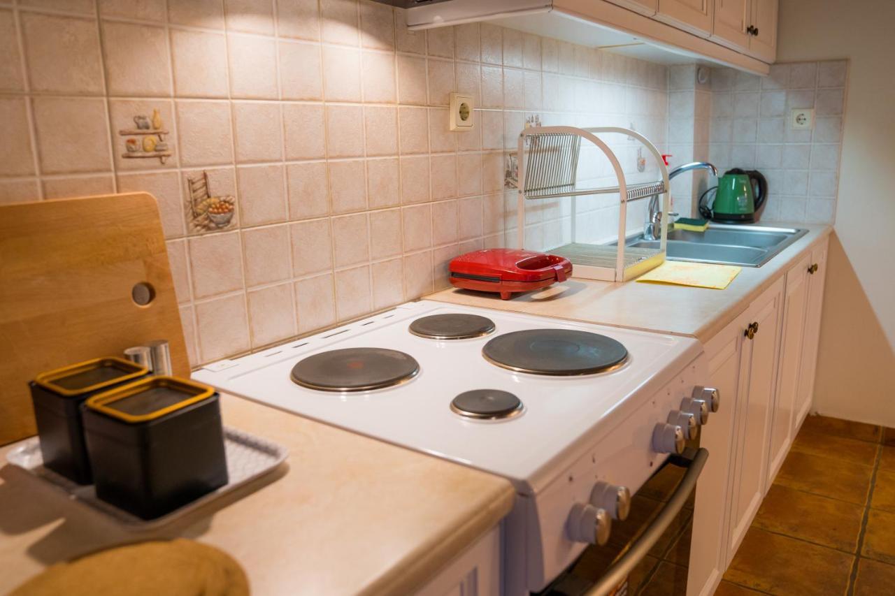Yiannis Apartments 1 يانينة المظهر الخارجي الصورة