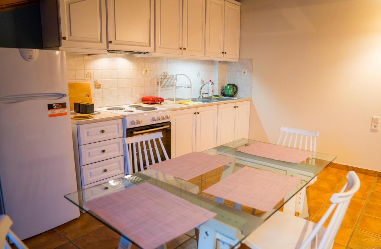 Yiannis Apartments 1 يانينة المظهر الخارجي الصورة