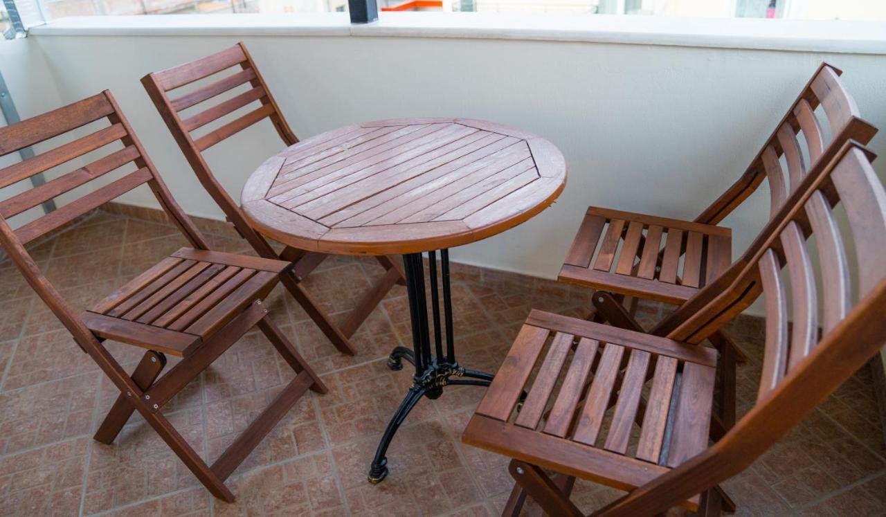 Yiannis Apartments 1 يانينة المظهر الخارجي الصورة